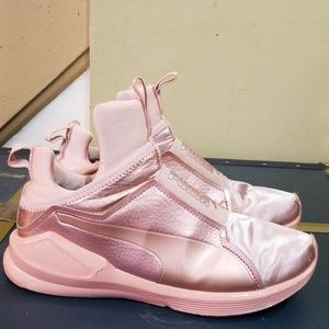 Puma x kylie jenner fierce rose gold 7